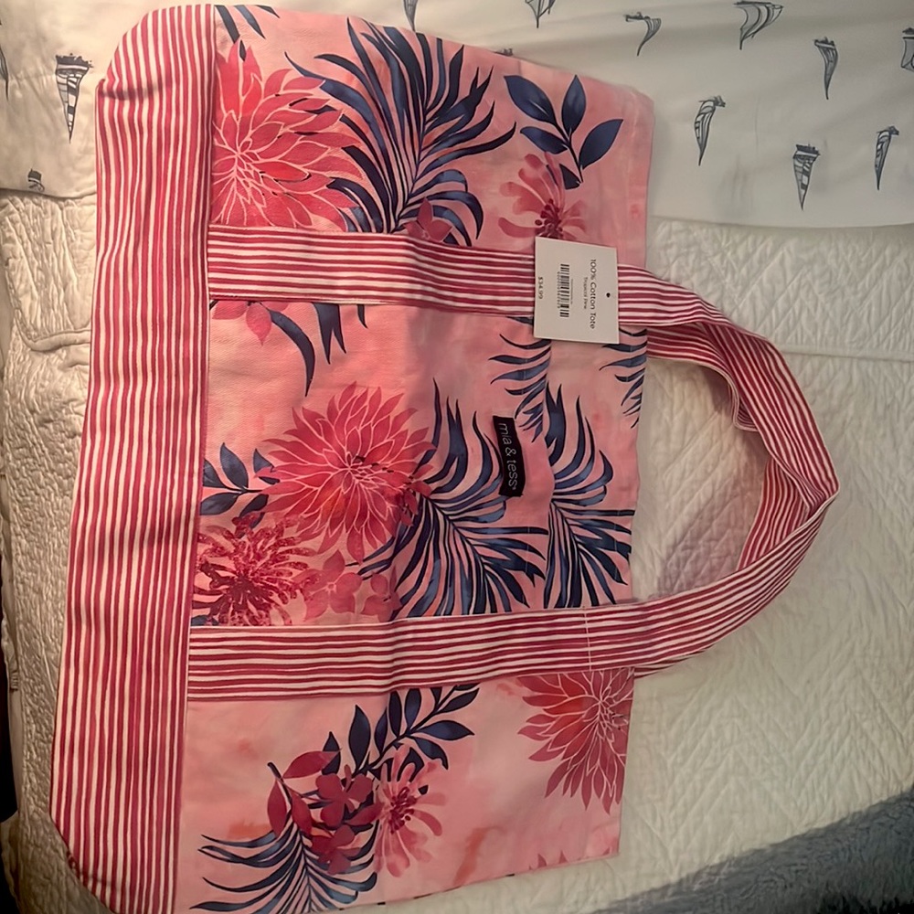NWT Pink Flowered canvas beach tote
